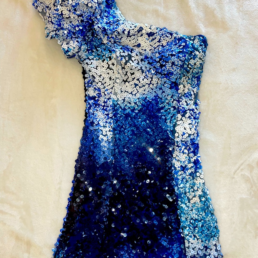 Jovani sequence dress, size 2/Christmas/Party dress